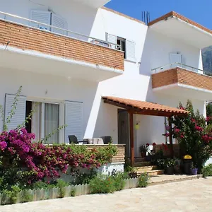 Gasthof Penelope's, Dhërmi